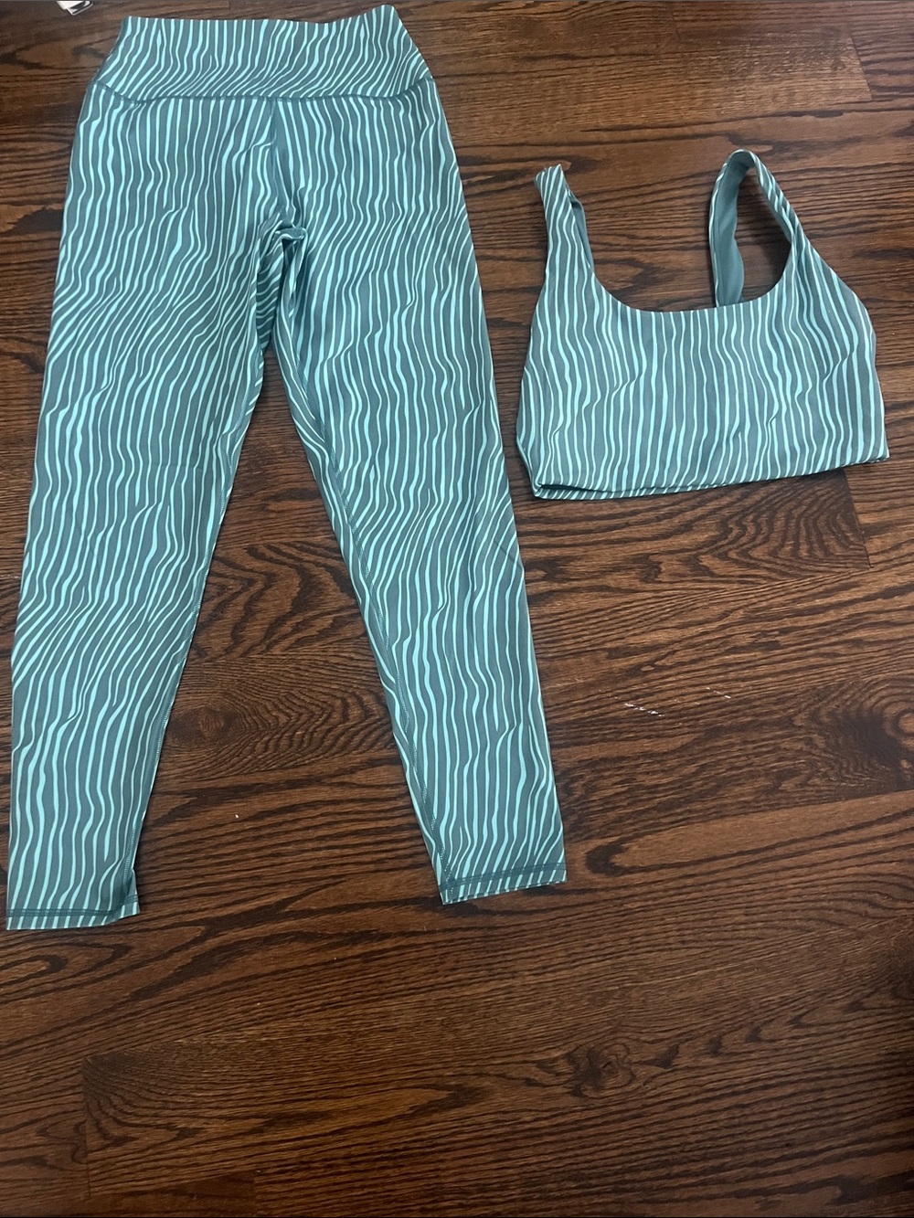 Spiritual Gangster like new cute gym set